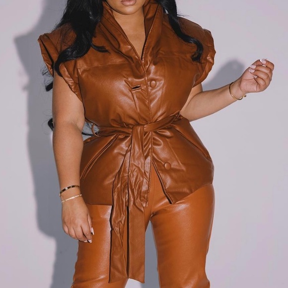 Nichole Lynel Puffer Vest - Picture 2 of 3